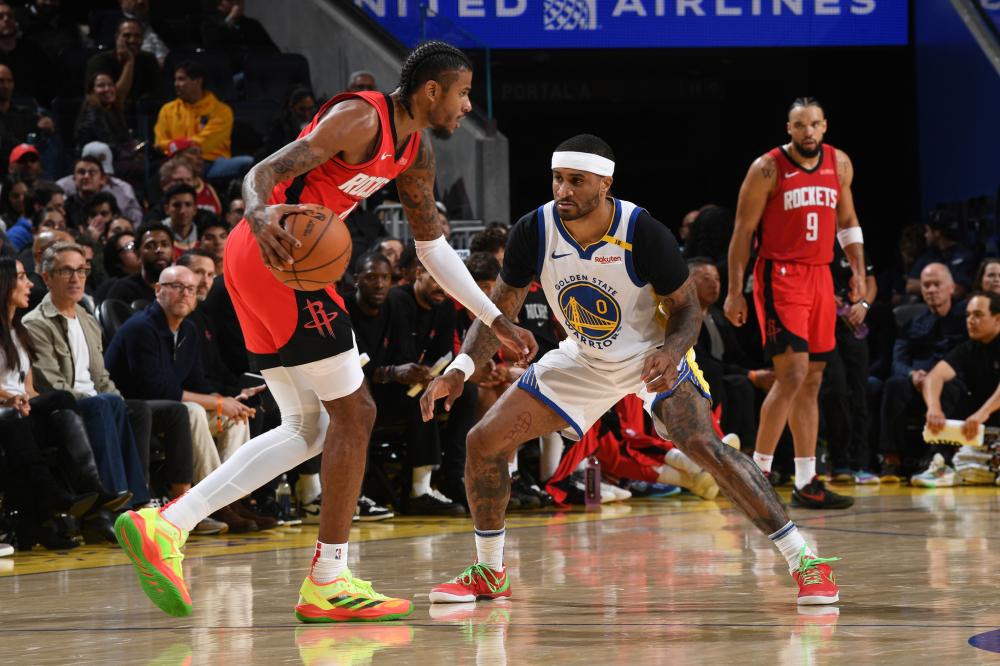 迅速调整姿 迅速调整姿