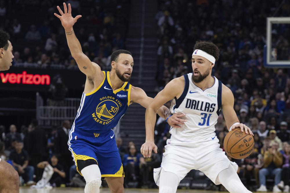 当主教练斯 当主教练斯