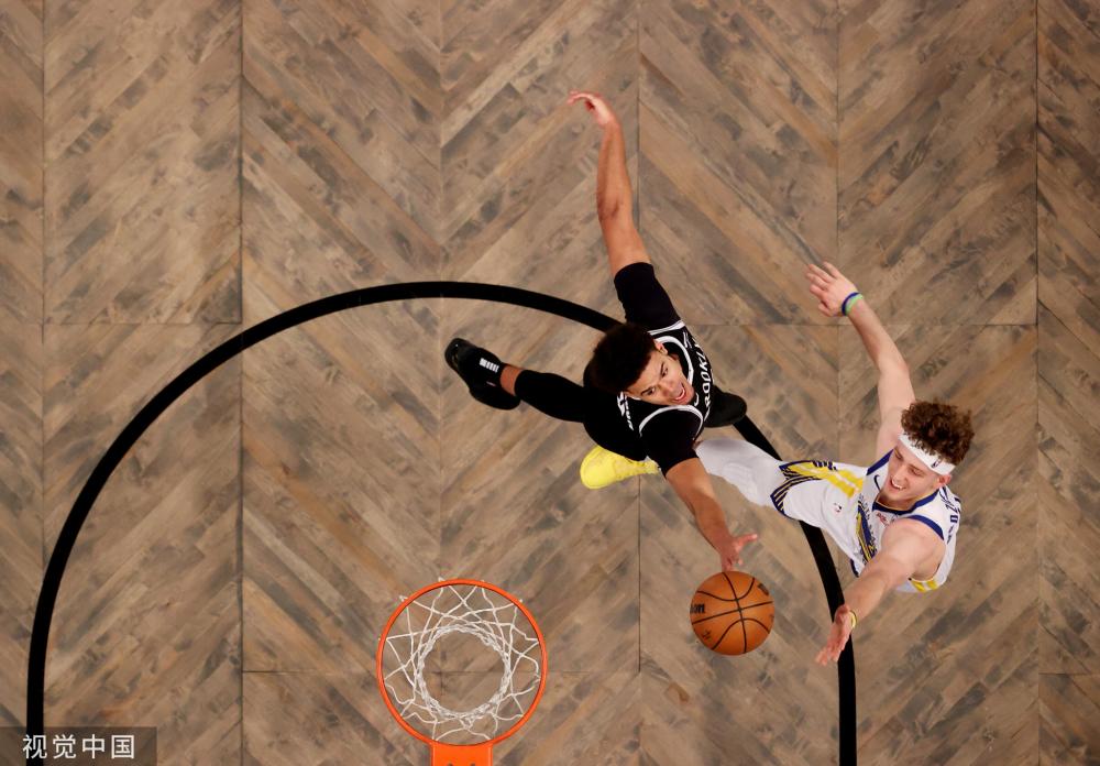 间在社交平 间在社交平