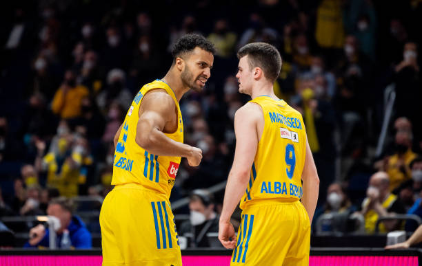 之间找到平 之间找到平