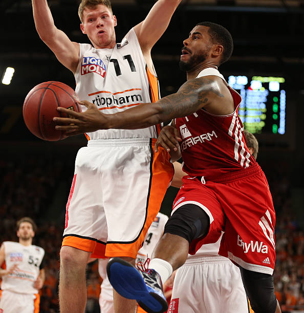 不仅是游客 不仅是游客